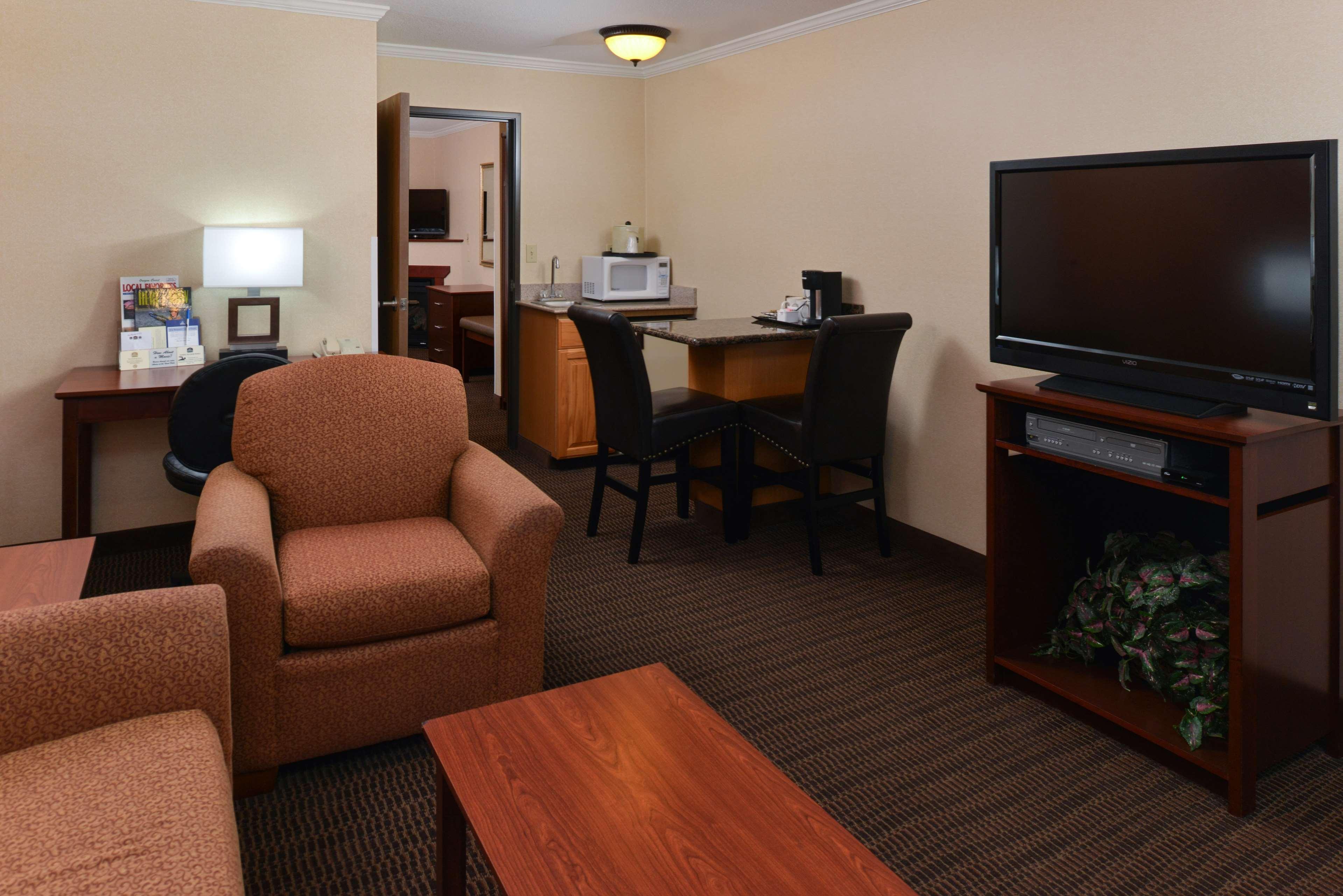 לינקולן סיטי Best Western Plus Landmark Inn מראה חיצוני תמונה